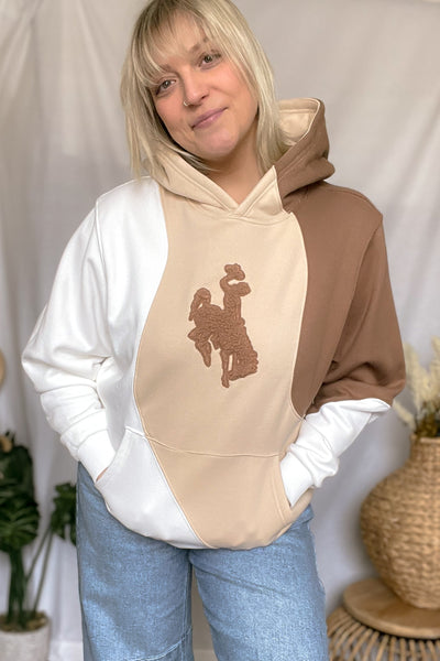 Bucking Horse Wavey Hoodie *1 LEFT*