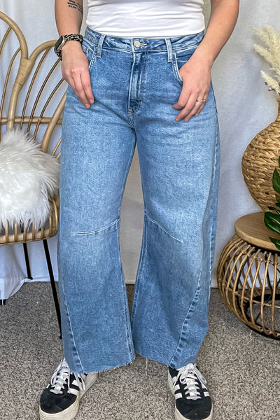 I’m Obsessed Barrel Jeans