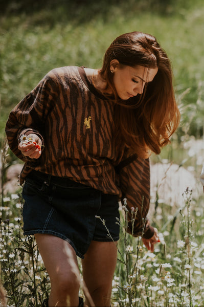 WYLD Zebra Crossover Pullover