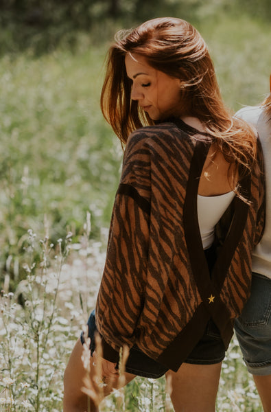 WYLD Zebra Crossover Pullover