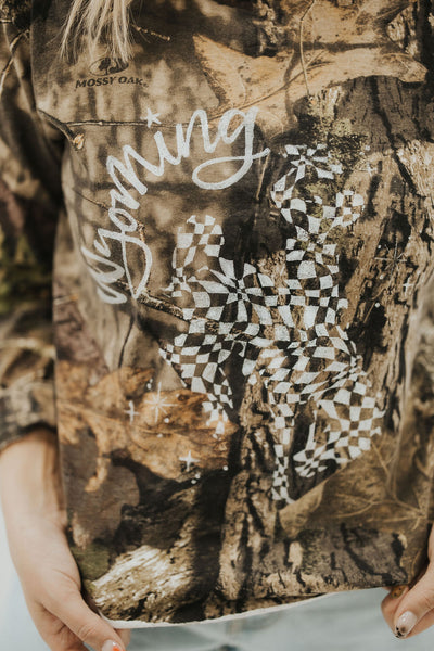 Wavy Checkered Bucking Horse Tee - VINTAGE Camo - RUBY WYLD