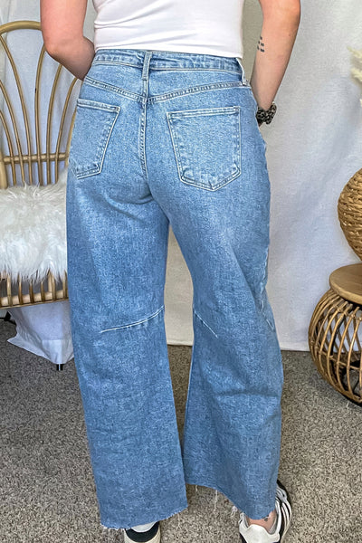 I’m Obsessed Barrel Jeans