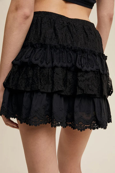 Lacey Days Shorts in Black
