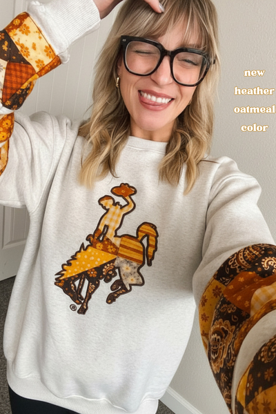 patchwork bucking horse crewneck in heather oatmeal