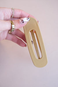 Matte Lay Down Claw *1 LEFT*